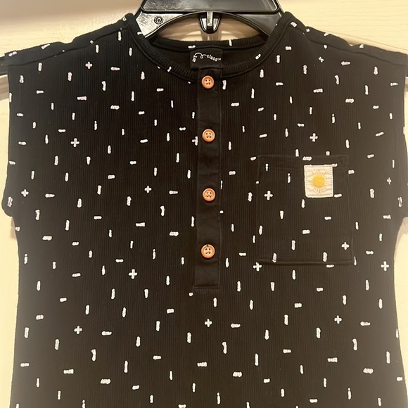 Toddler ONSIE in Abstract Modern Pattern - Picture 4 of 5